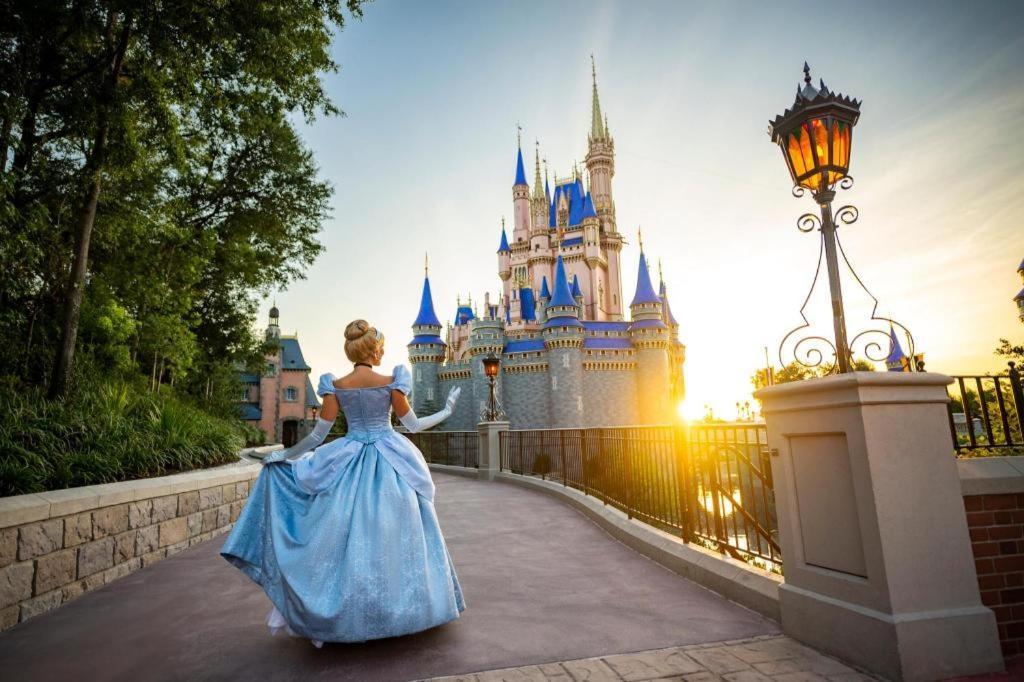 ディスニーズ ワイルダーネス ロッジ オーランド エクステリア 写真